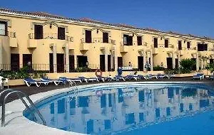 Hotel Ocean Boulevard, Los Abrigos